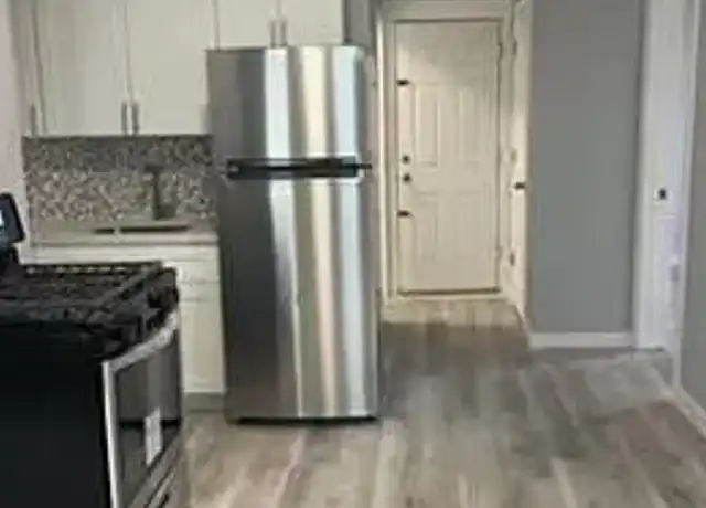 Property at 343 Pearl St Unit 2f, Bridgeport, CT, 06608, 2 beds, 1 bath, [object Object]