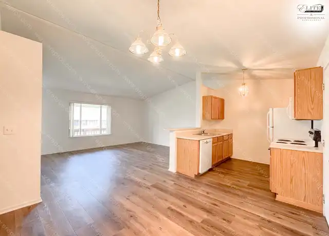 Property at 9448 Forestview Cir Unit 0150, Grand Blanc, MI, 48439, 2 beds, 1.5 baths, [object Object]