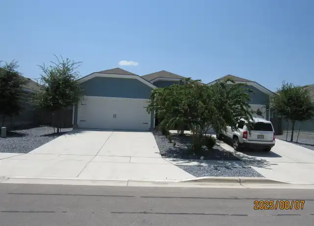 Property at 619 Heathers Way, Seguin, TX, 78155, 3 beds, 2 baths, [object Object]
