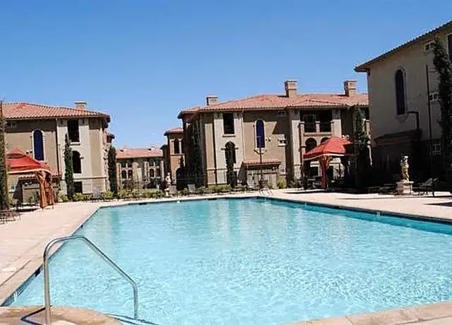 Photo of 2000 Villa Dr, Pittsburg, CA 94565