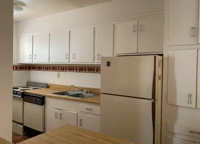 Property at 2929 W Kansas Ave Unit 310, Midland, TX, 79701, 1 bed, 1 bath, [object Object]