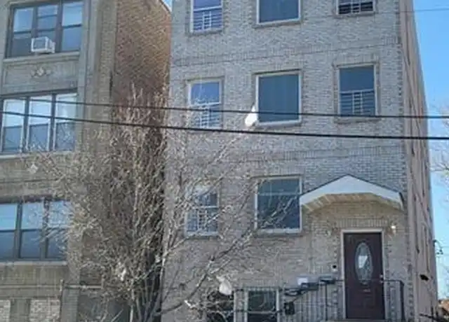Property at 81 Bergen Ave Unit 3, Jersey City, NJ, 07305, 3 beds, 2 baths, [object Object]