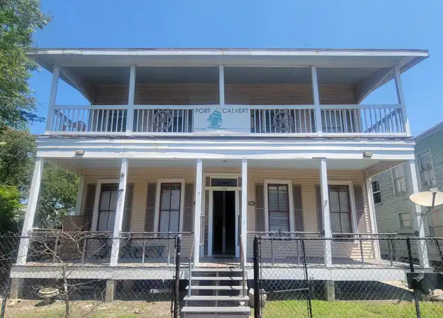 Property at 1910 Ursuline St Unit 2, Galveston, TX, 77550, 2 beds, 1 bath, [object Object]