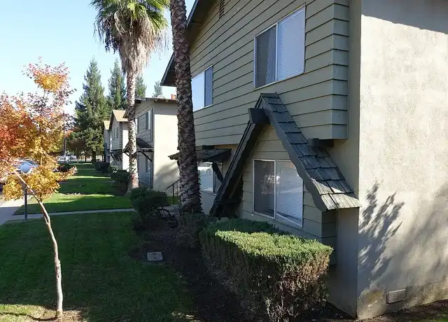 Property at Walnut Crest Apartments - 3217 Walnut Ave, Carmichael, CA, 95608, 2 beds, 1 bath, [object Object]