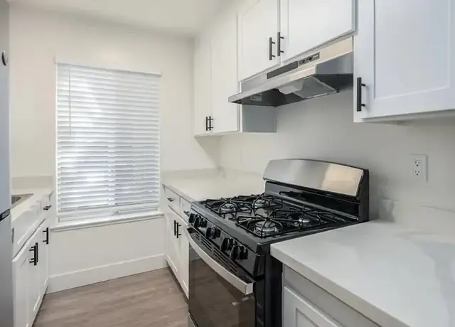 Photo of 724 Cottonwood St, Woodland, CA 95695