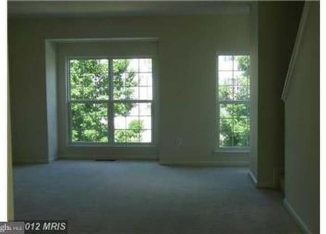 Photo of 2269 Forsythia Dr, Culpeper, VA 22701