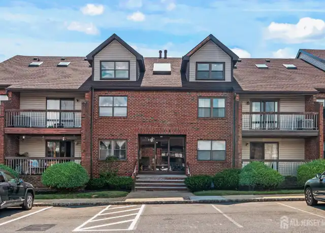 Property at 133 Woodbridge Ter Unit H, Woodbridge, NJ, 07095, 2 beds, 2 baths, [object Object]