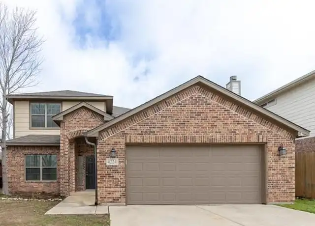 Property at 4224 Mantis St, Fort Worth, TX, 76106, 4 beds, 2.5 baths, [object Object]