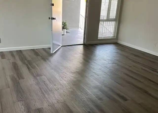 Property at 2024 E Whiting Ave, Fullerton, CA, 92831, 2 beds, 1 bath, [object Object]
