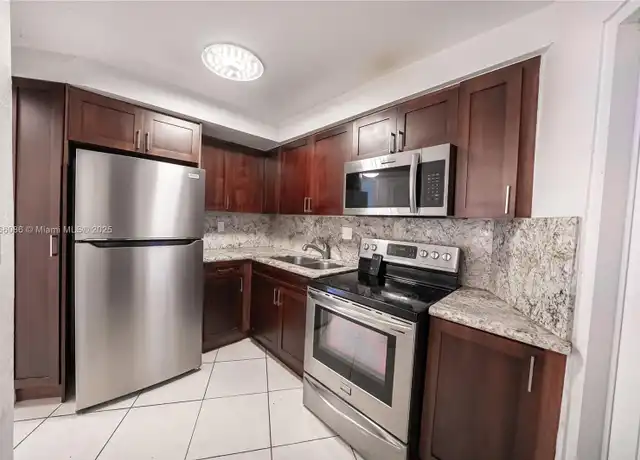 Property at 1701 NE Miami Gardens Dr #115, Miami, FL, 33179, 1 bed, 1 bath, [object Object]