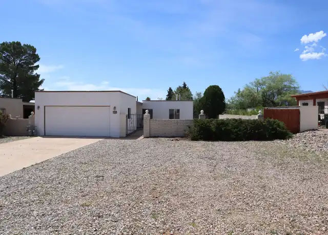 Property at 1140 Carmelita Dr, Sierra Vista, AZ, 85635, 3 beds, 2 baths, [object Object]