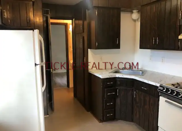 Property at 198-200 Meigs St Unit 2, Rochester, NY, 14607, 1 bed, 1 bath, [object Object]