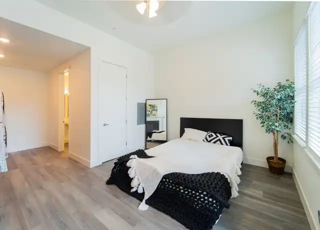 Property at 2260 NW Pettygrove St Unit 207, Portland, OR, 97210, 0 beds, 1 bath, [object Object]