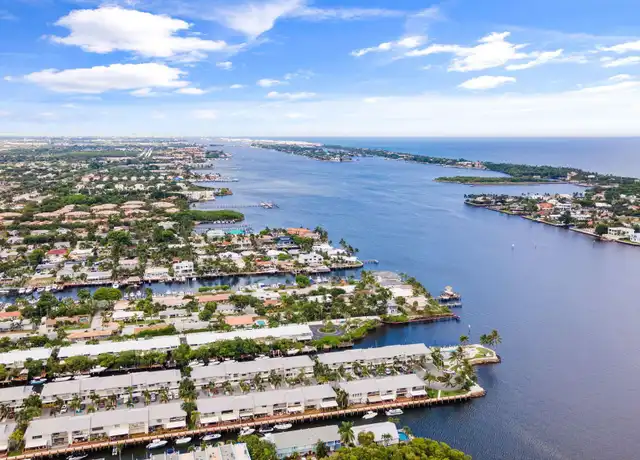 Property at 717 NE 12th Ter #2, Boynton Beach, FL, 33435, 2 beds, 2.5 baths, [object Object]