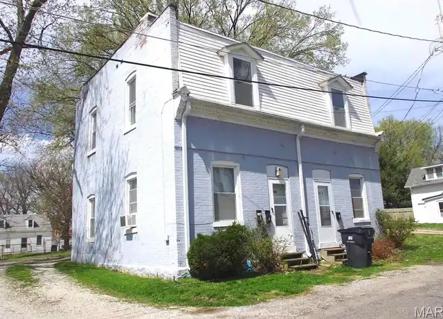Property at 25 S 15th St, Belleville, IL, 62220, 1 bed, 1 bath, [object Object]