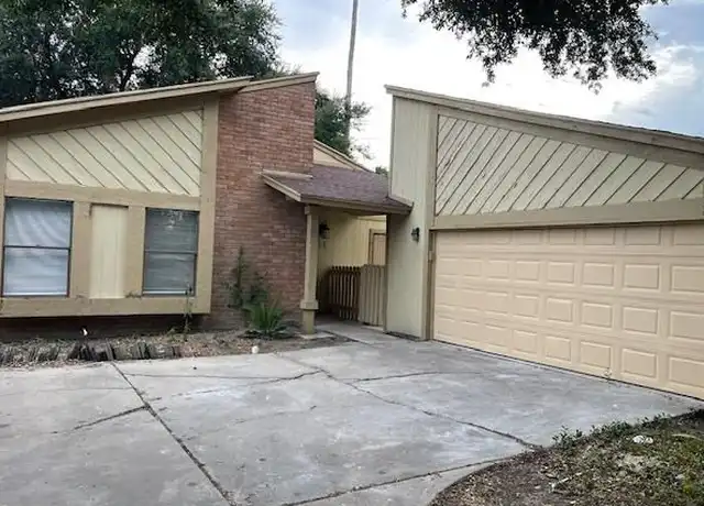 Property at 914 Blue Bonnet Dr, Harlingen, TX, 78550, 3 beds, 2 baths, [object Object]