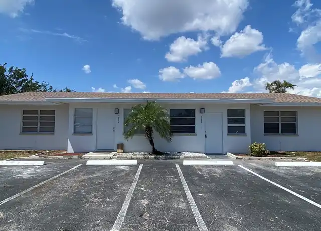 Property at 315 Tarpon Dr, Cape Coral, FL, 33904, 2 beds, 2 baths, [object Object]
