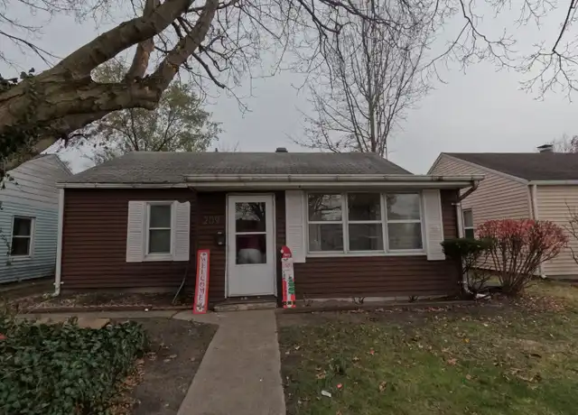 Property at 209 E Edgar Ave, Mishawaka, IN, 46545, 3 beds, 1 bath, [object Object]