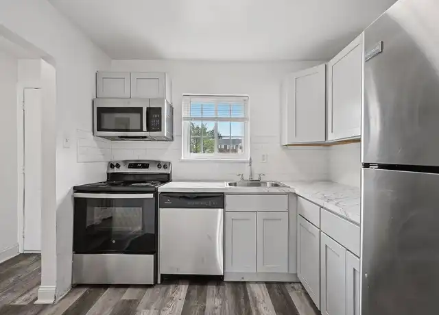 Property at Chateau Apartments - 1000 Ivorie Ct, Burlington, NJ, 08016, 1-2 bed, 1 bath, [object Object]