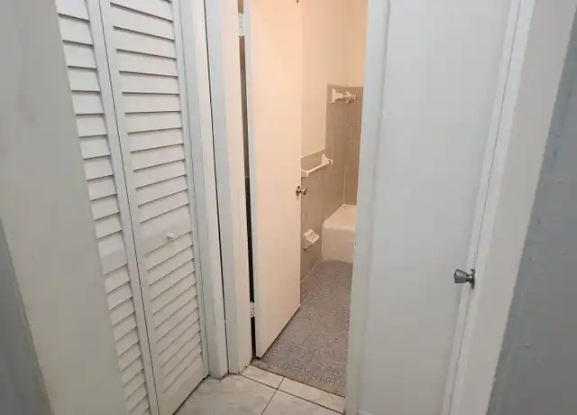 Property at 7211 Venetian St Unit 10, Miramar, FL, 33023, 1 bed, 1 bath, [object Object]