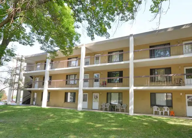 Property at 537 Northern Hills Dr NE #18, Rochester, MN, 55906, 2 beds, 1 bath, [object Object]