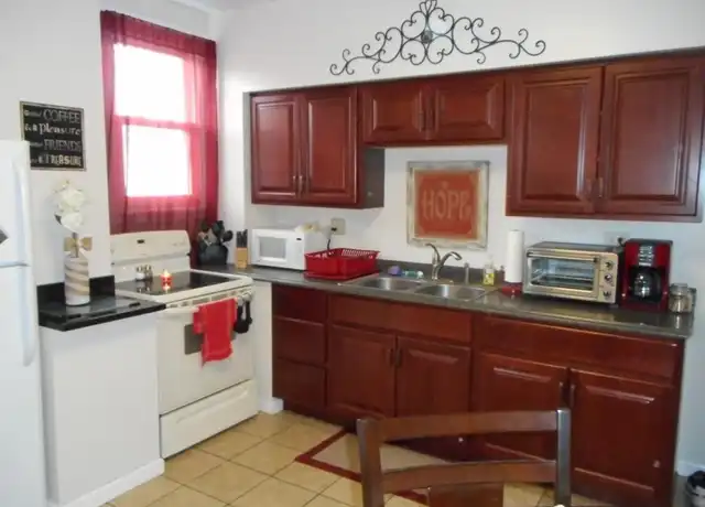 Property at 427 Pearl Aly Unit 1, North Belle Vernon, PA, 15012, 2 beds, 1 bath, [object Object]