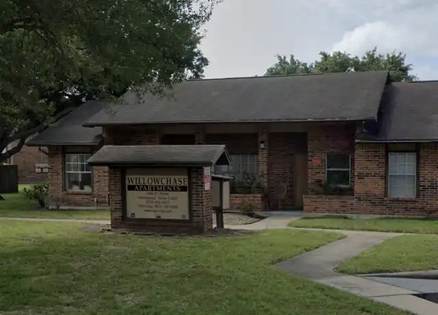 Property at 1845 5th St Unit 102, Hempstead, TX, 77445, 1 bed, 1 bath, [object Object]