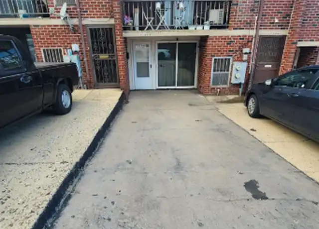 Property at 7755 Oxford Ave Unit A, Philadelphia, PA, 19111, 2 beds, 1 bath, [object Object]