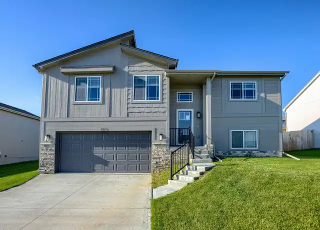 Property at 21061 Madison St, Elkhorn, NE, 68022, 3 beds, 2 baths, [object Object]