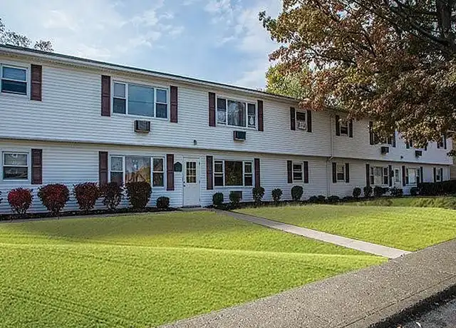 Property at Maybrook Village Apartments - 105 Broadway, Maybrook, NY, 12543, 0-2 beds, 1 bath, Contact for Price