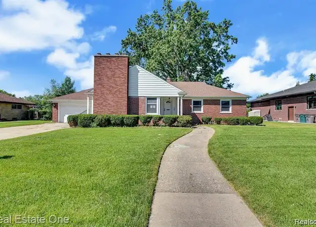 Property at 135 Brentwood Dr, Dearborn, MI, 48124, 3 beds, 1 bath, [object Object]