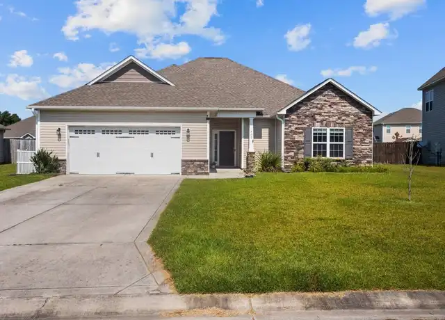 Property at 402 Derrick Dr, Sneads Ferry, NC, 28460, 3 beds, 2 baths, [object Object]