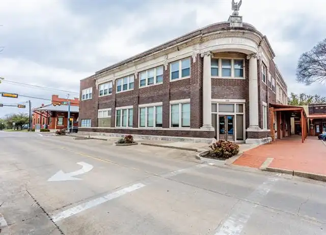 Property at 103 Historic Town Sq Unit 206, Lancaster, TX, 75146, 1 bed, 1 bath, [object Object]