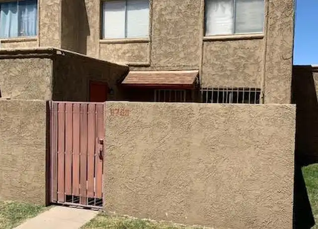 Property at 6705 W Devonshire Ave, Phoenix, AZ, 85033, 2 beds, 1.5 baths, [object Object]