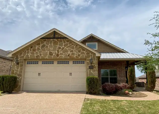Property at 3013 Stallion Dr, Robinson, TX, 76706, 4 beds, 2 baths, [object Object]