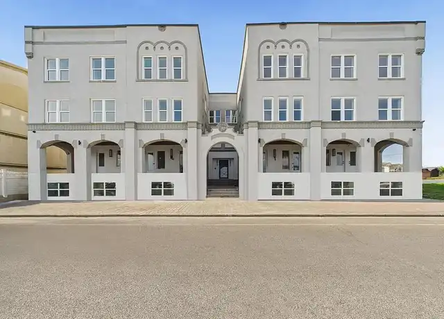 Property at 315 W Broadway, Long Beach, NY, 11561, 2 beds, 1 bath, [object Object]
