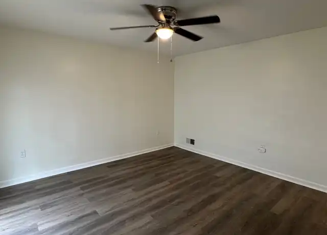 Property at 4270 Mikewood Cv, Memphis, TN, 38128, 3 beds, 1.5 baths, [object Object]