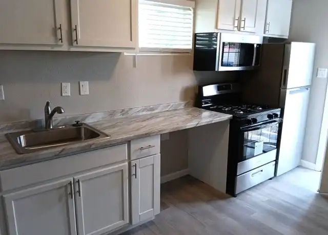 Property at 1201 S Main St Apt G, Belen, NM, 87002, 0 beds, 1 bath, [object Object]