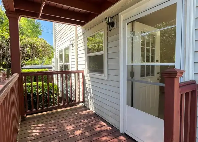 Property at 2735 NE Rodney Ave Unit 2729, Portland, OR, 97212, 2 beds, 1 bath, [object Object]