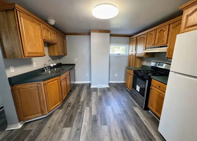 Property at 178 Amabell St, Pittsburgh, PA, 15211, 2 beds, 1.5 baths, [object Object]