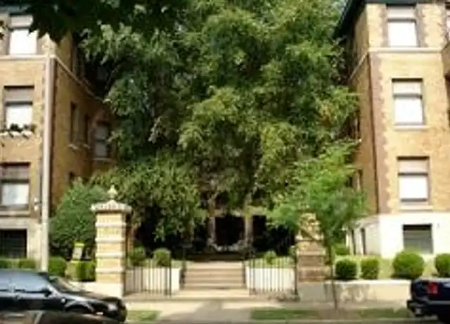 Property at 1726 S 2nd St Unit 2, Louisville, KY, 40208, 2 beds, 1 bath, [object Object]