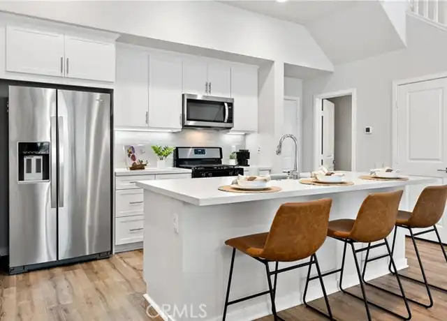 Property at 210 Alienta Ln, Rancho Mission Viejo, CA, 92694, 2 beds, 2.5 baths, [object Object]
