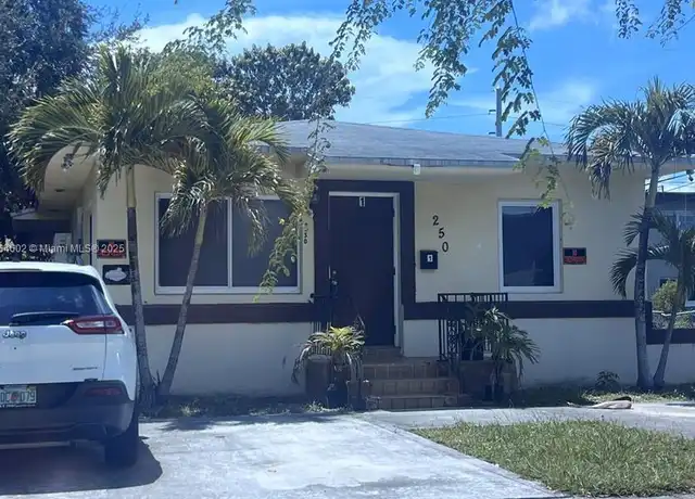 Property at 250 NE 76th St Unit 3, Miami, FL, 33138, 0 beds, 1 bath, [object Object]