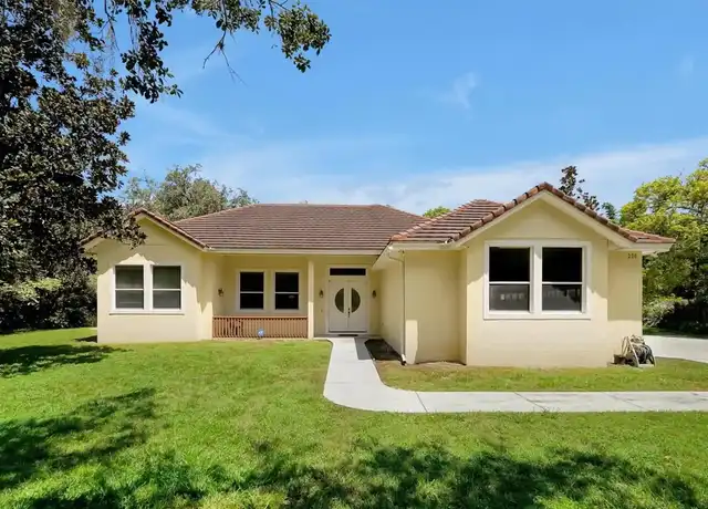 Property at 220 E Bahama Rd, Winter Springs, FL, 32708, 3 beds, 2.5 baths, [object Object]