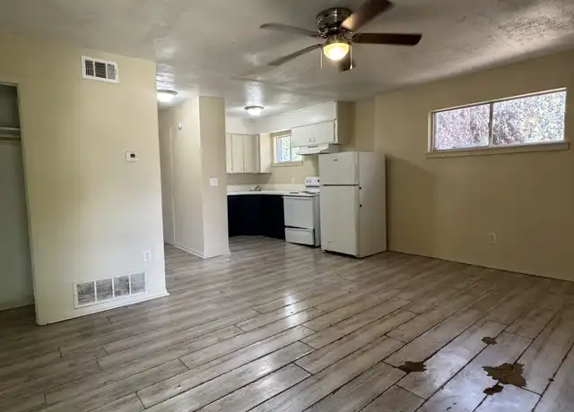 Property at 416 E Dunn Ave, Killeen, TX, 76541, 1 bed, 1 bath, [object Object]