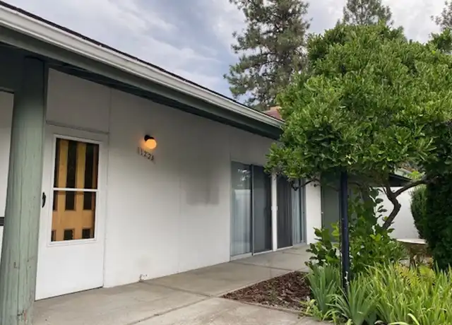 Property at 1222 E 29th Ave Unit 1224, Spokane, WA, 99203, 2 beds, 1.5 baths, [object Object]