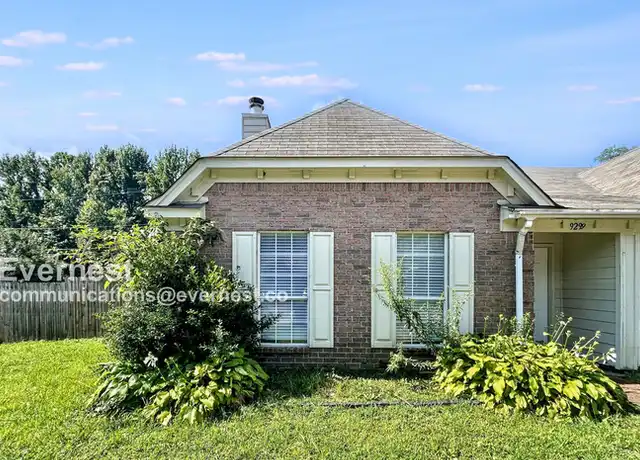 Property at 9299 Grove Manor Dr, Cordova, TN, 38016, 3 beds, 2 baths, [object Object]