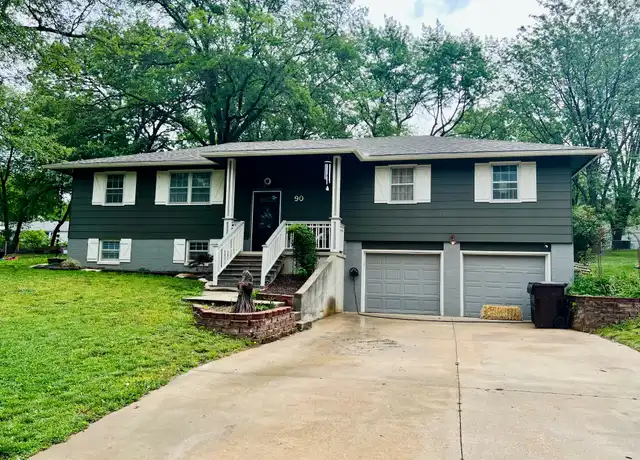 Property at 90 Grandview Dr, Warrensburg, MO, 64093, 4 beds, 3 baths, [object Object]