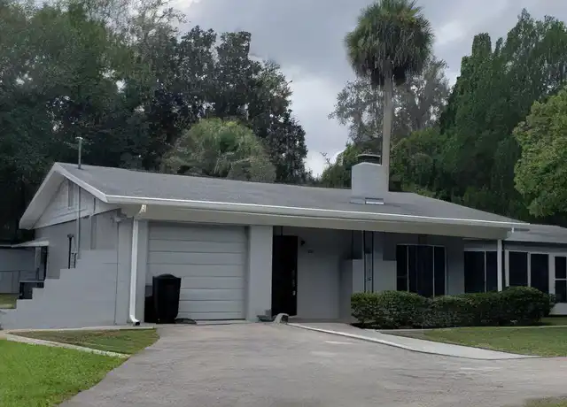 Property at 200 NE 11th St, Crystal River, FL, 34428, 2 beds, 2 baths, [object Object]