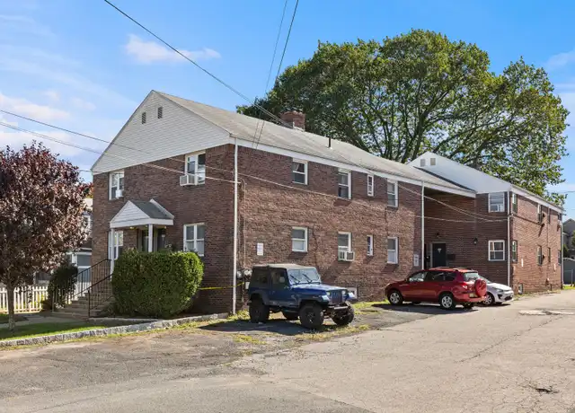 Property at 318 Court Ave Unit 318 C, Lyndhurst, NJ, 07071, 1 bed, 1 bath, [object Object]